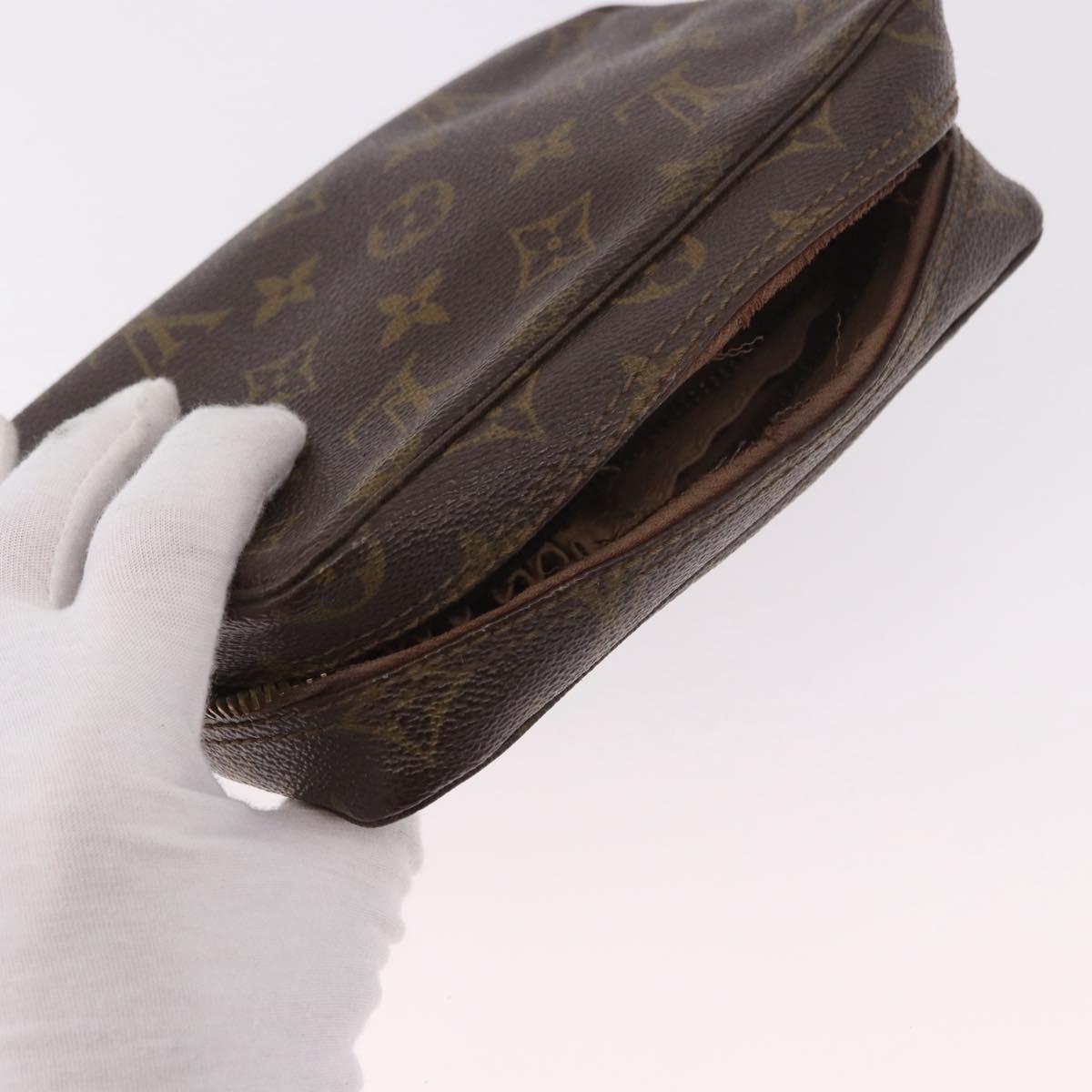 LOUIS VUITTON Monogram Trousse Toilette 18 Pouch M47526 LV Auth 191567