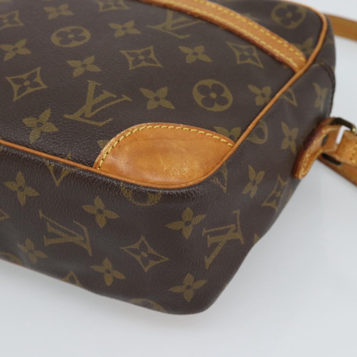 LOUIS VUITTON Monogram Trocadero 30 Shoulder Bag M51272 LV Auth 191591