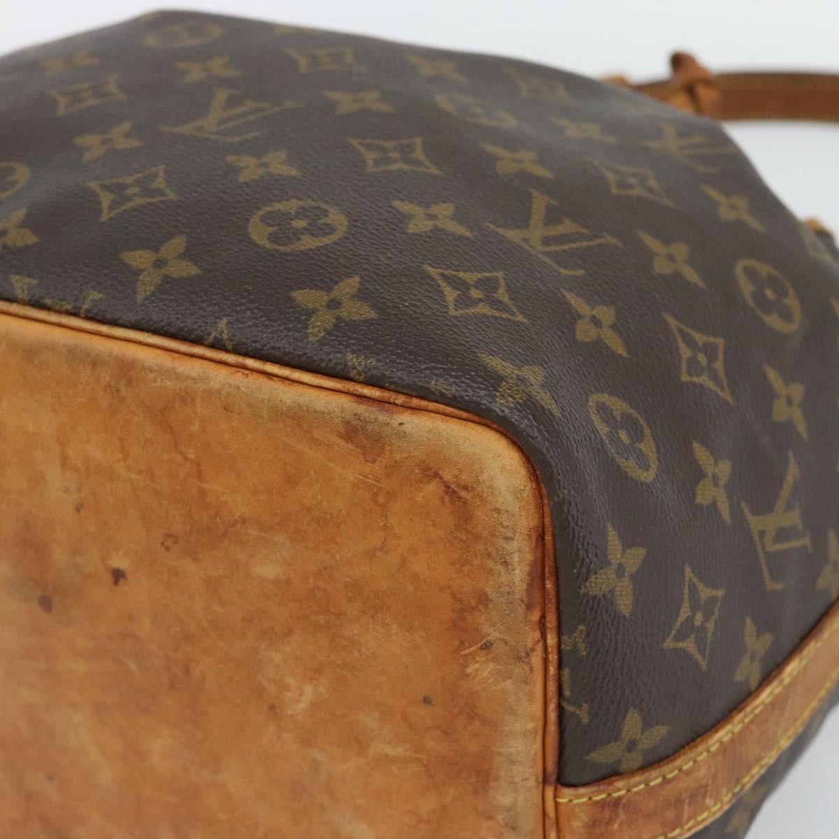 LOUIS VUITTON Monogram Petit Noe Shoulder Bag M42226 LV Auth 191632