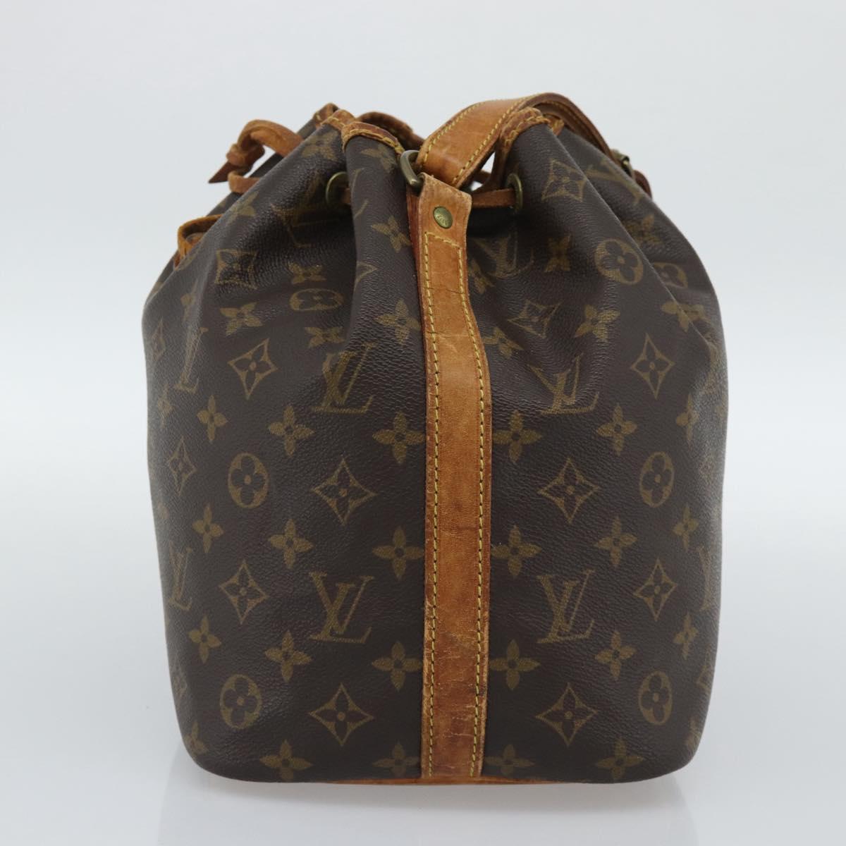 LOUIS VUITTON Monogram Petit Noe Shoulder Bag M42226 LV Auth 191632