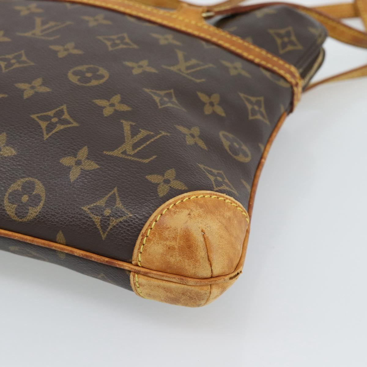 LOUIS VUITTON Monogram Coussin GM Shoulder Bag M51141 LV Auth 191637