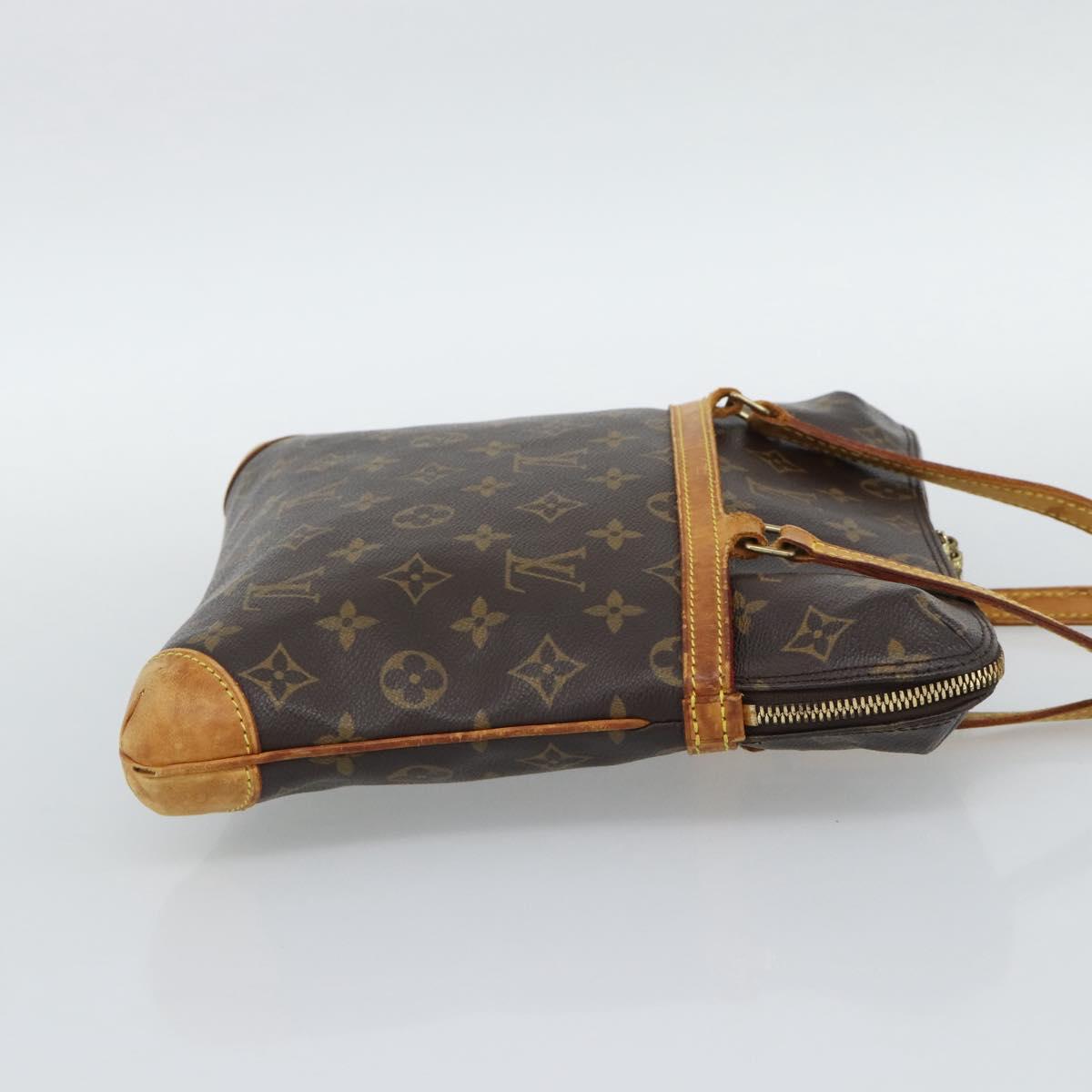 LOUIS VUITTON Monogram Coussin GM Shoulder Bag M51141 LV Auth 191637