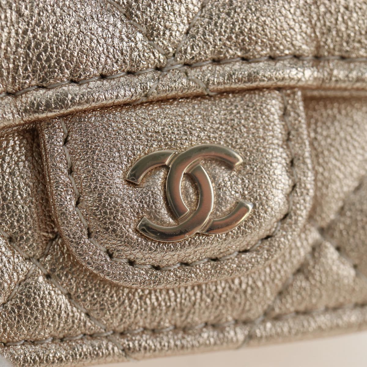 CHANEL Matelasse AirPods Pro Case Set Pouch Leather Gold CC Auth 191648SM