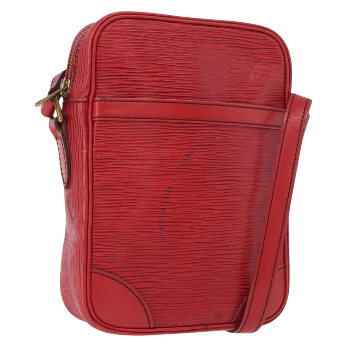 LOUIS VUITTON Epi Danube Shoulder Bag Red M45637 LV Auth 191681