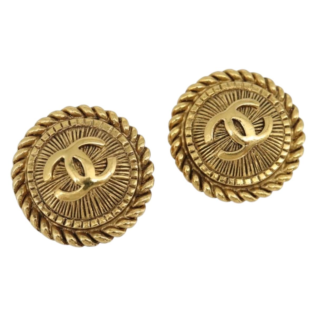 CHANEL COCO Mark Earring Metal Gold Tone CC Auth 191713V