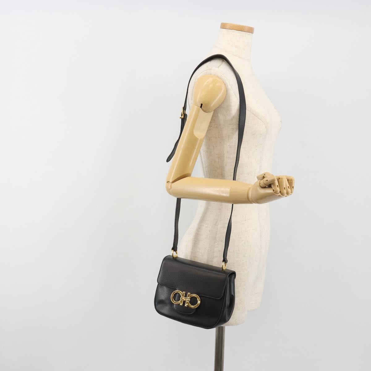 Salvatore Ferragamo Gancini Shoulder Bag Leather Black Gold Tone Auth 191754V