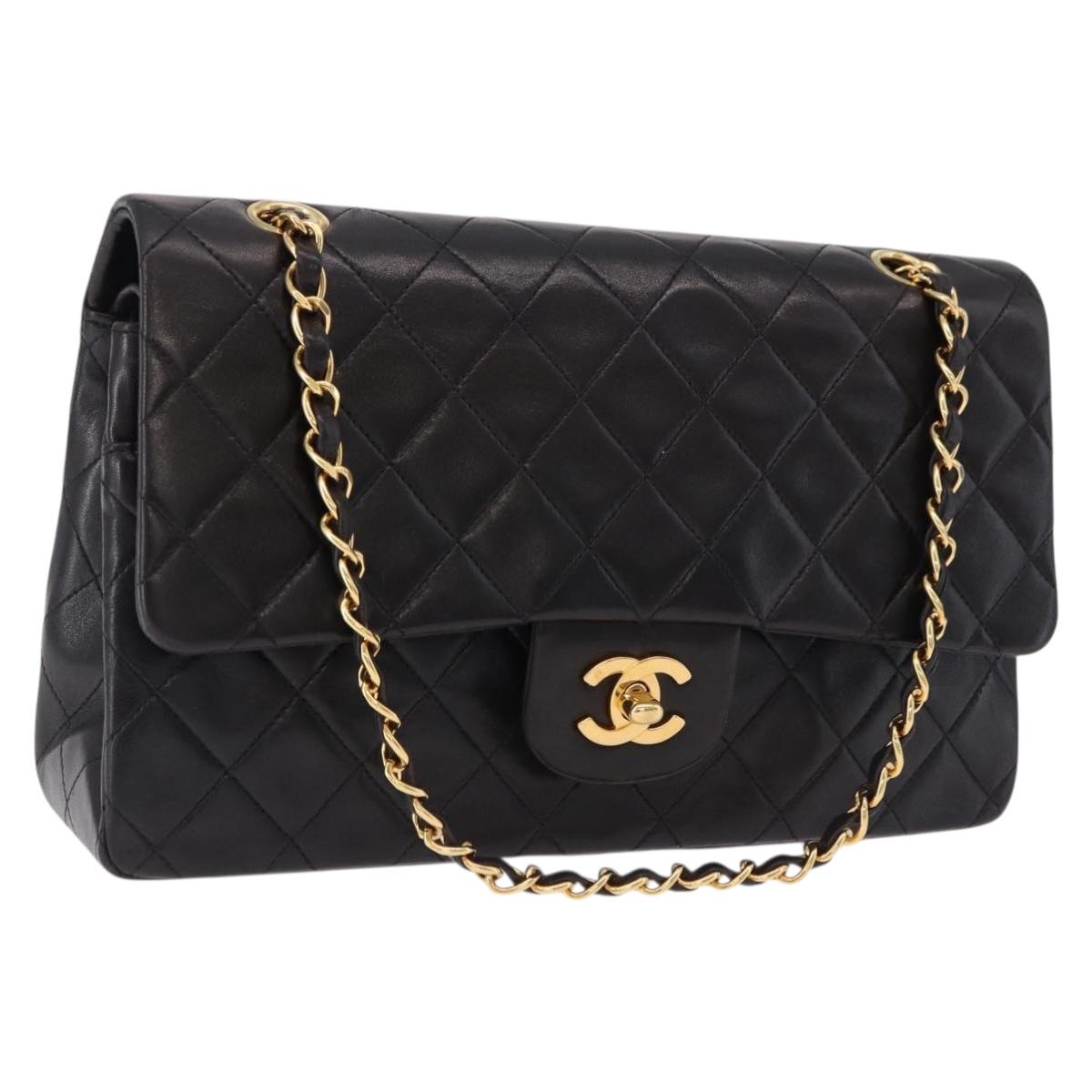 CHANEL Double Flap Chain Matelasse25 Bag Lamb Skin Black Gold CC Auth 191833SAM