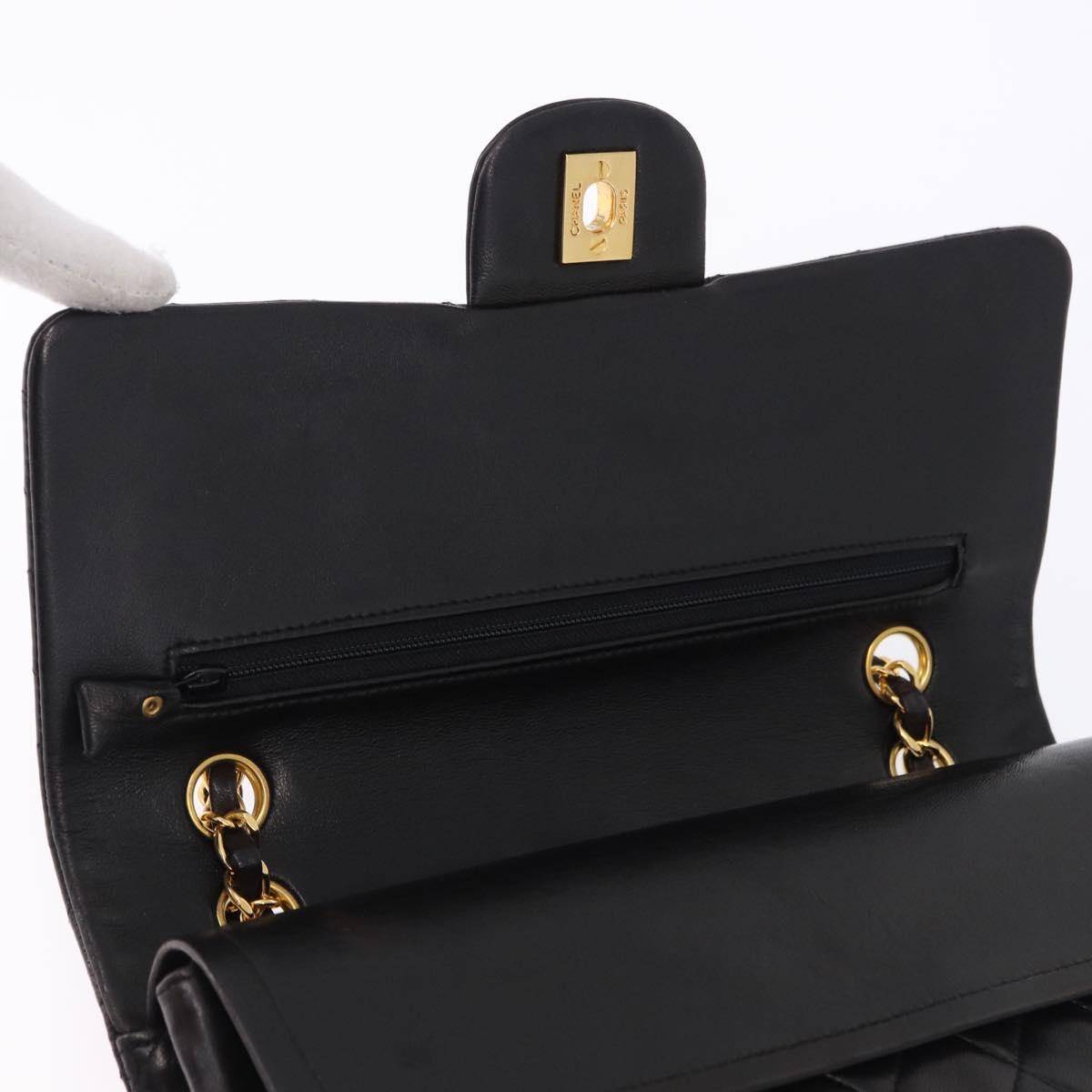 CHANEL Double Flap Chain Matelasse25 Bag Lamb Skin Black Gold CC Auth 191833SAM