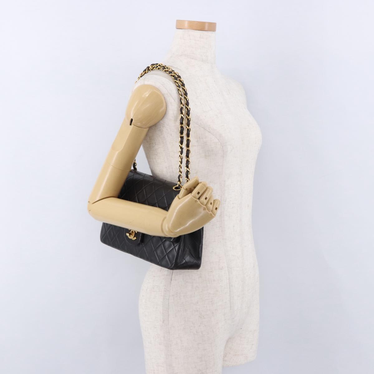 CHANEL Double Flap Chain Matelasse25 Bag Lamb Skin Black Gold CC Auth 191833SAM