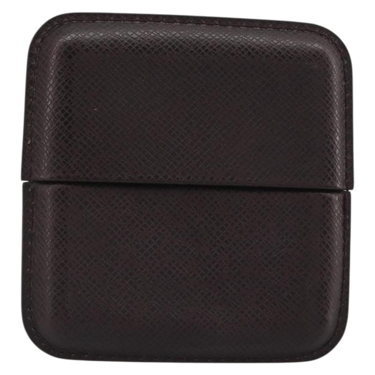 LOUIS VUITTON Taiga Cigarillo Cigarette Case Acajou M30736 LV Auth 191962