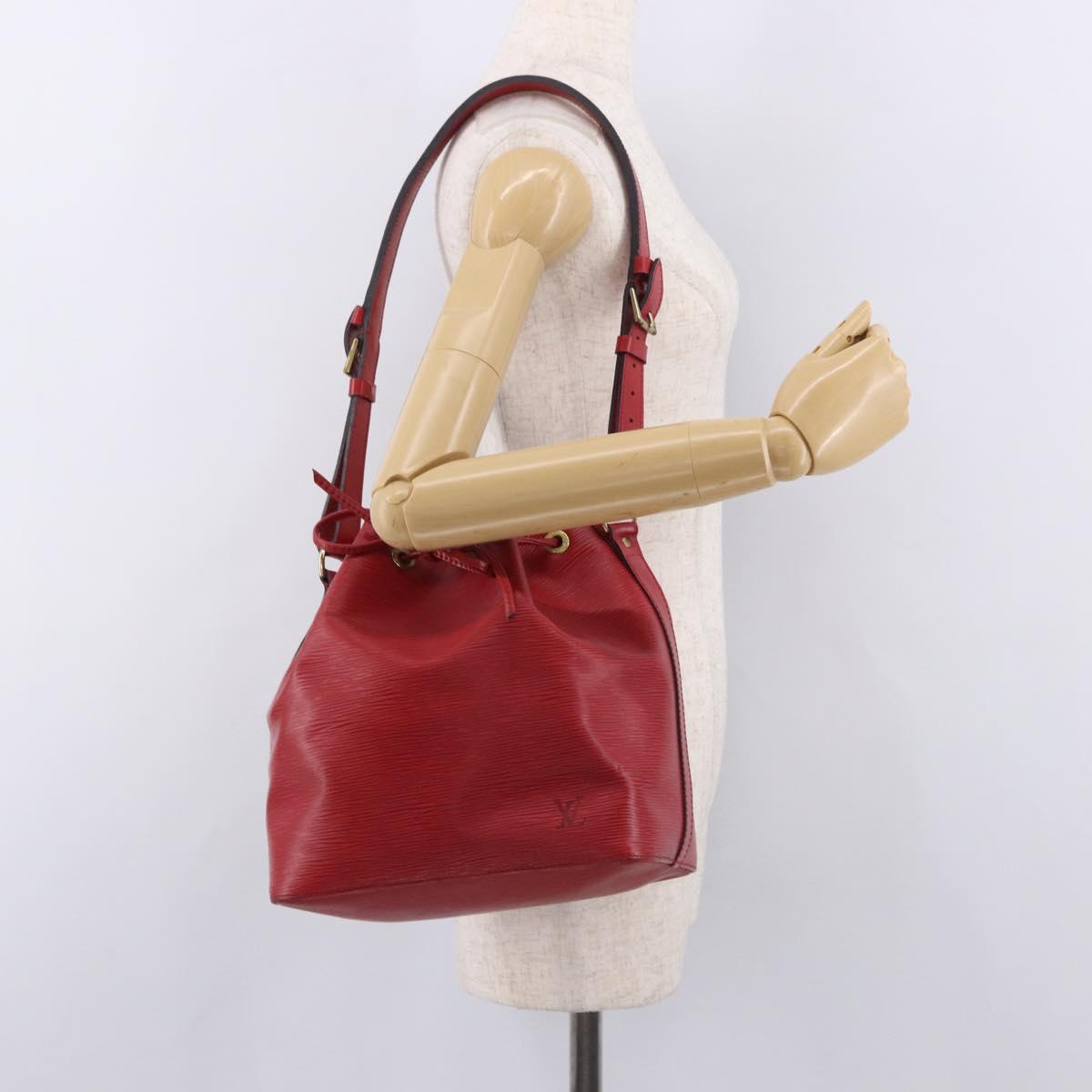 LOUIS VUITTON Epi Petit Noe Shoulder Bag Red M44107 LV Auth 191992