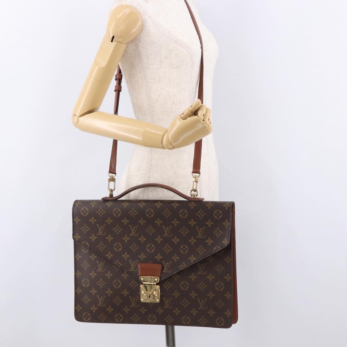 LOUIS VUITTON Monogram Porte Documents Bandouliere Bag M53338 LV Auth 191997