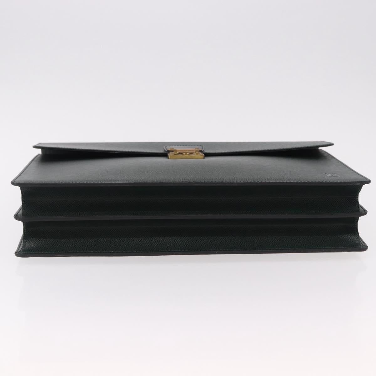 LOUIS VUITTON Taiga Serviette Moskova Business Bag Epicea M30034 LV Auth 191998