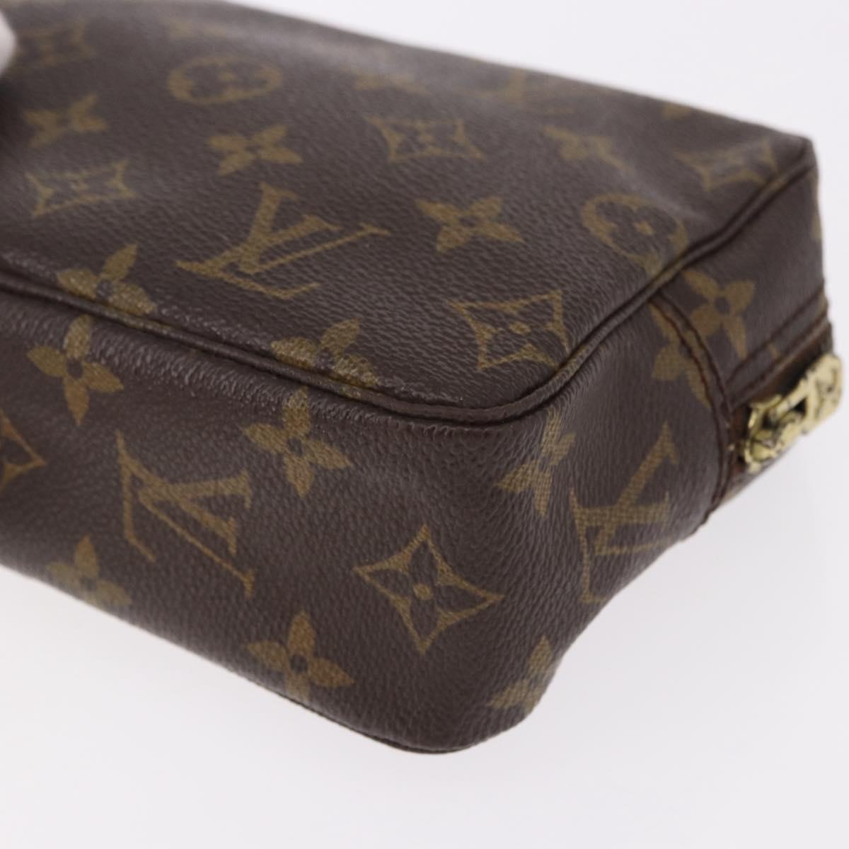 LOUIS VUITTON Monogram Trousse Toilette 18 Pouch M47526 LV Auth 192051