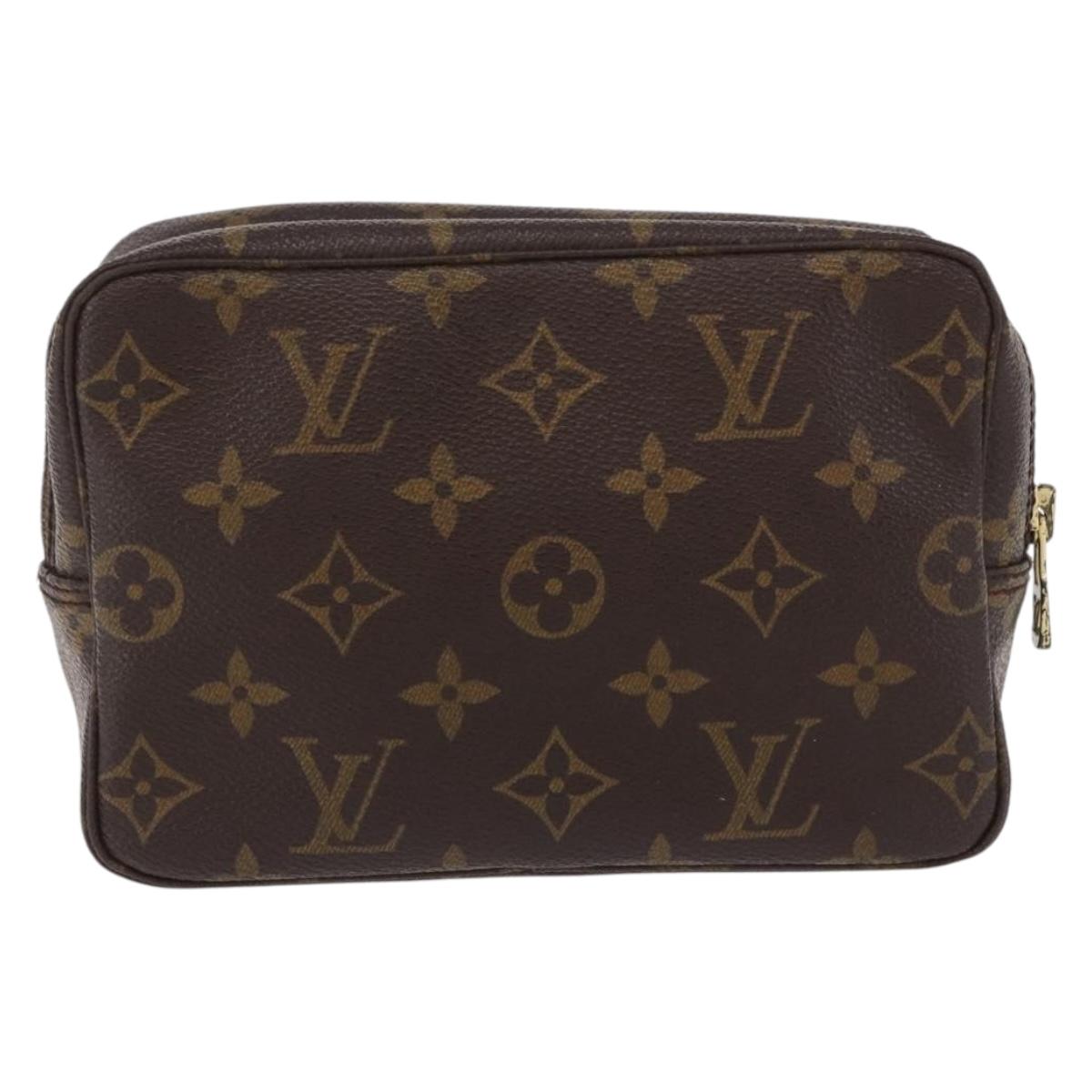 LOUIS VUITTON Monogram Trousse Toilette 18 Pouch M47526 LV Auth 192051