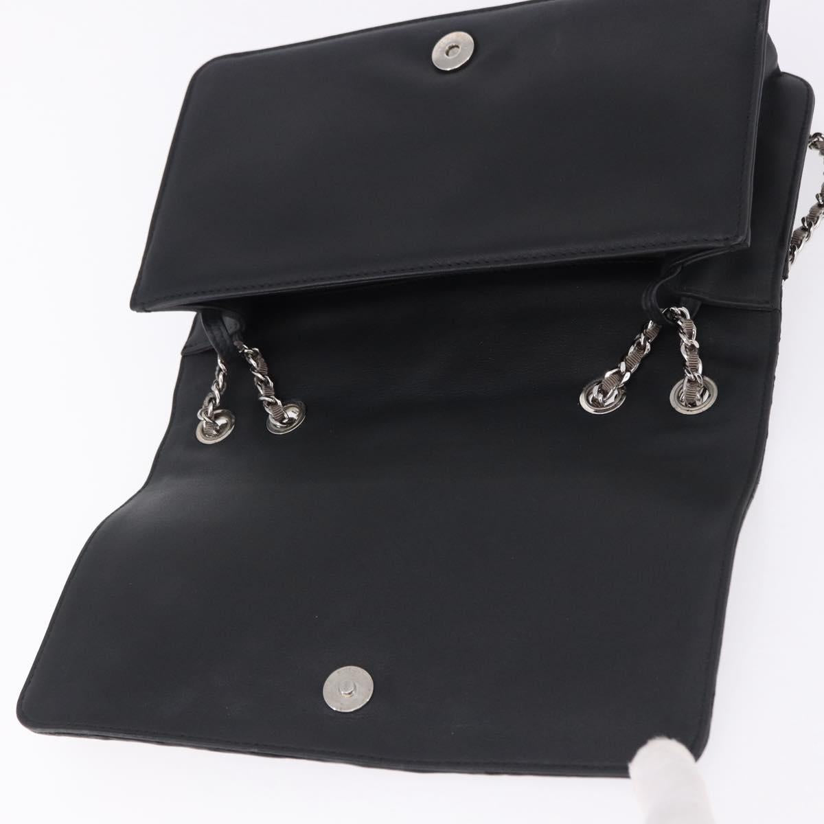 CHANEL Lipstick Chain Shoulder Bag Patent leather Black Silver CC Auth 192079V