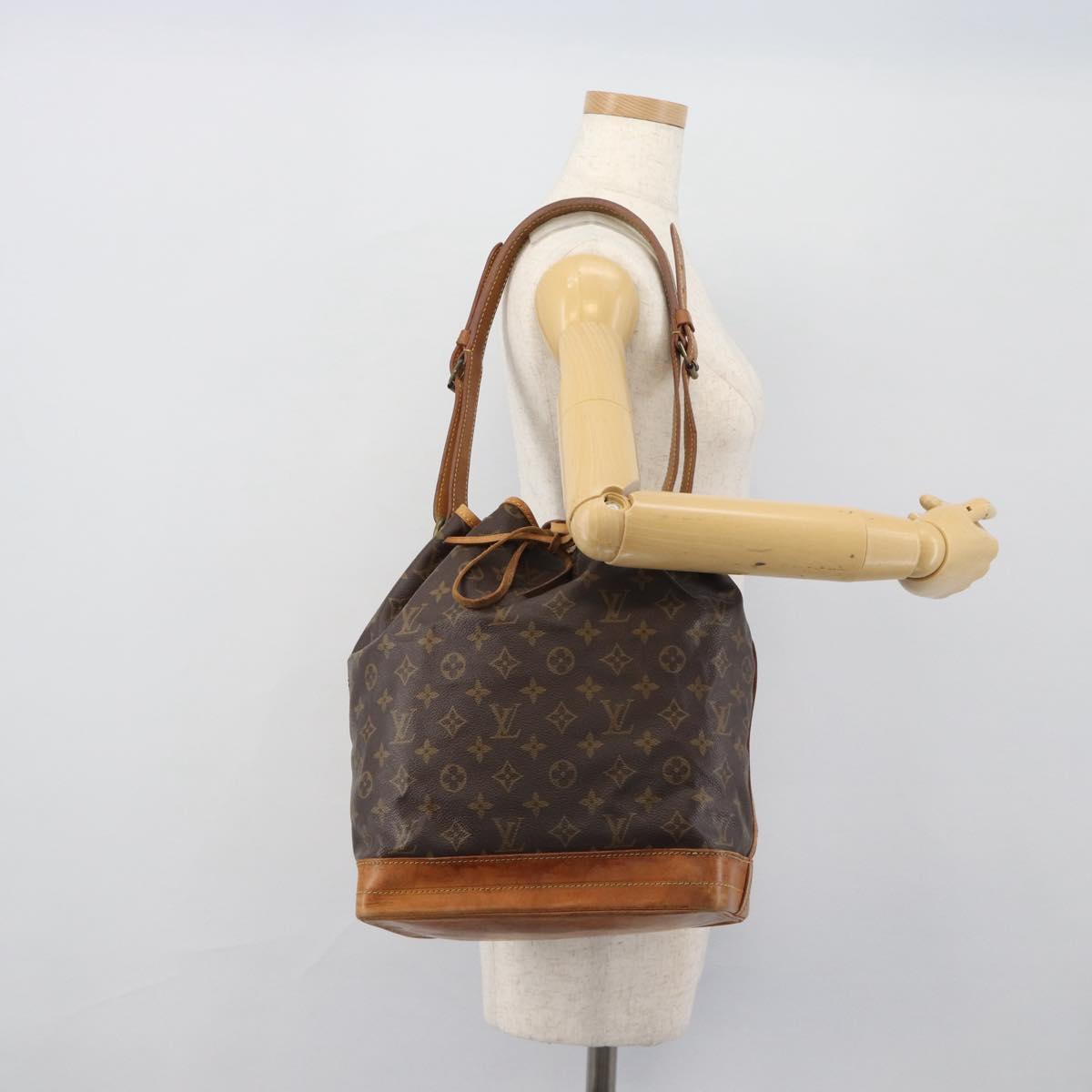 LOUIS VUITTON Monogram Noe Shoulder Bag M42224 LV Auth 192206