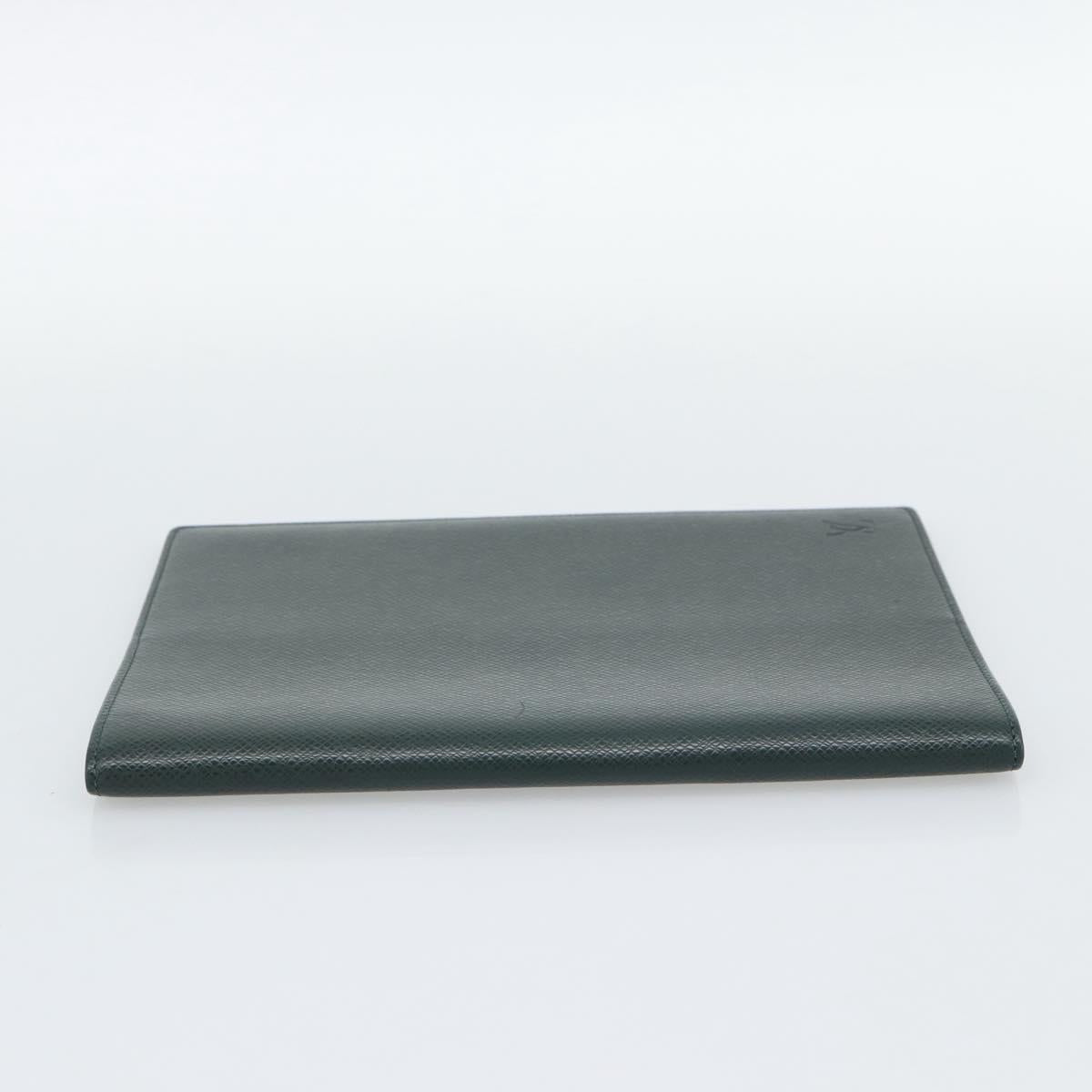 LOUIS VUITTON Taiga Agenda Bureau Day Planner Cover Epicea R20407 LV Auth 192213