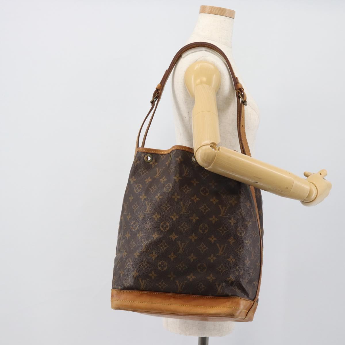 LOUIS VUITTON Monogram Noe Shoulder Bag M42224 LV Auth 192218