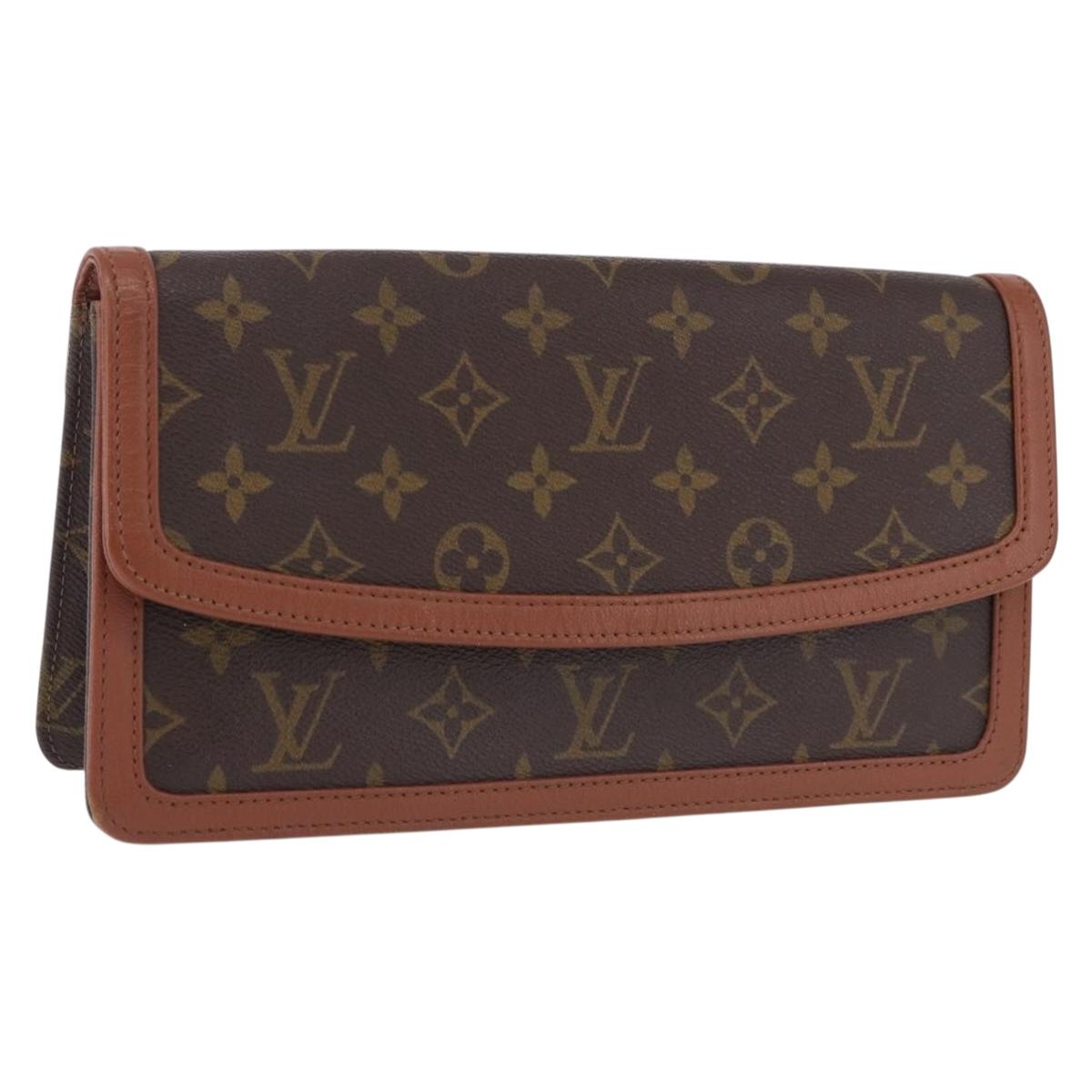 LOUIS VUITTON Monogram Pochette Dam PM Clutch Bag M51812 LV Auth 192281