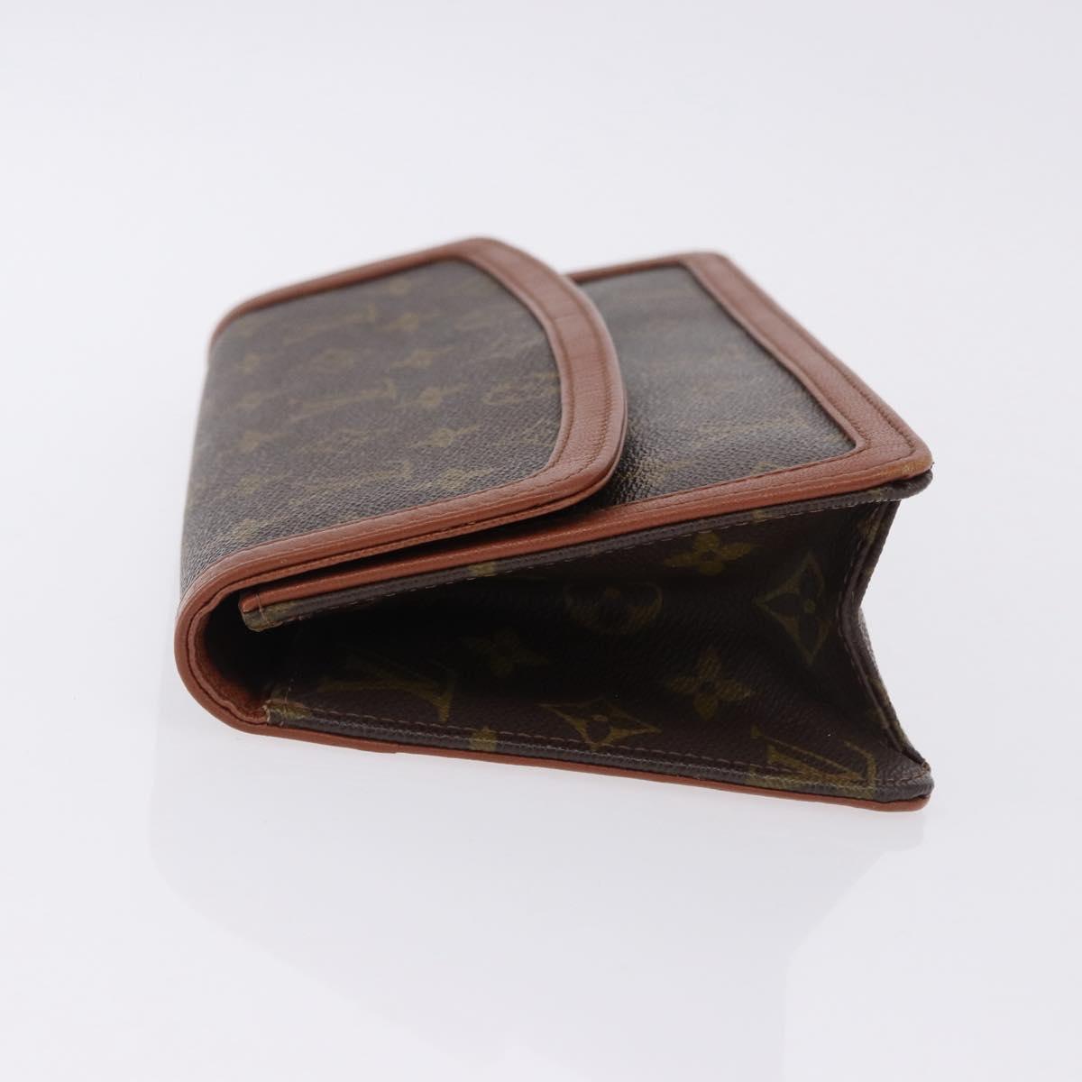 LOUIS VUITTON Monogram Pochette Dam PM Clutch Bag M51812 LV Auth 192281