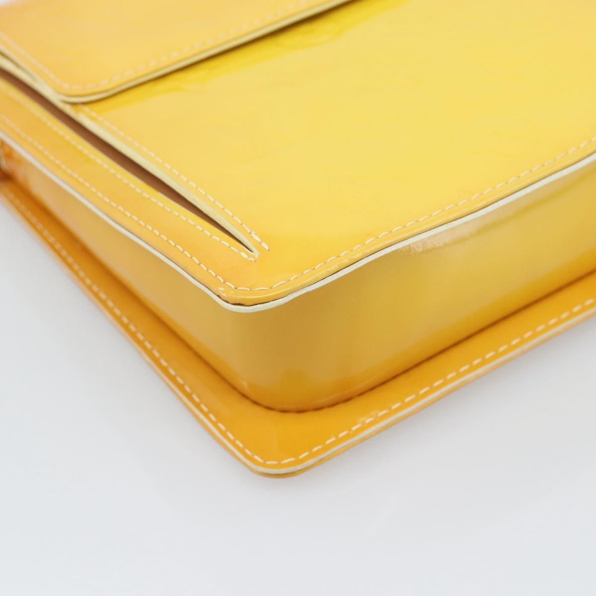 LOUIS VUITTON Monogram Vernis Motto Pouch Lime Yellow M91059 LV Auth 192499