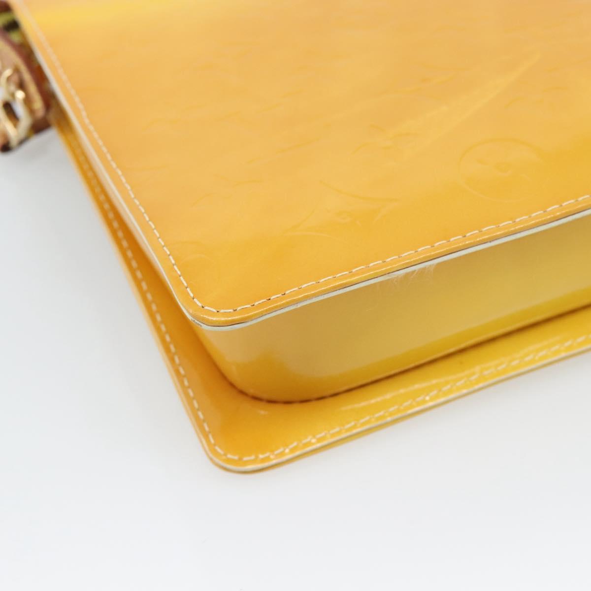 LOUIS VUITTON Monogram Vernis Motto Pouch Lime Yellow M91059 LV Auth 192499