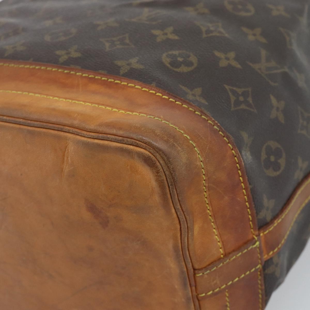 LOUIS VUITTON Monogram Petit Noe Shoulder Bag M42226 LV Auth 192516