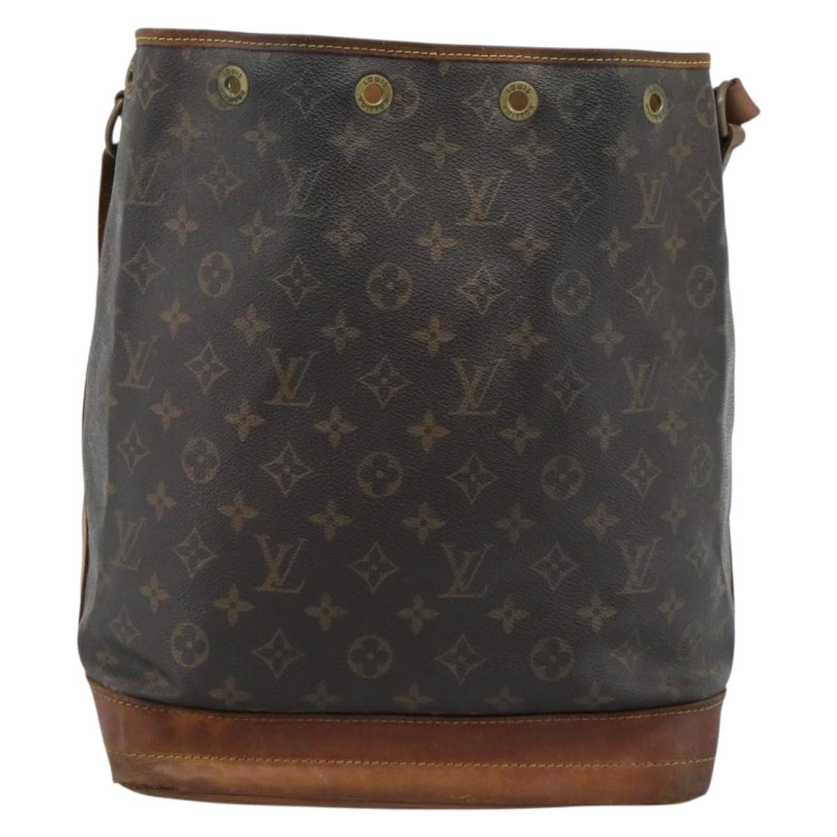 LOUIS VUITTON Monogram Petit Noe Shoulder Bag M42226 LV Auth 192516