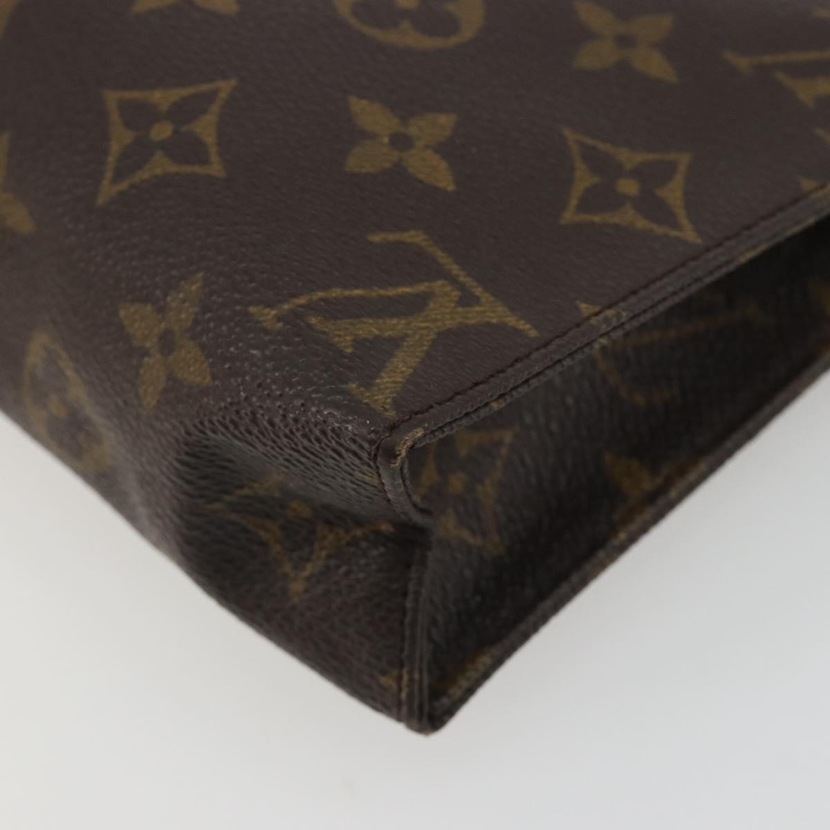 LOUIS VUITTON Monogram Poche Toilette 19 Pouch M47544 LV Auth 192610