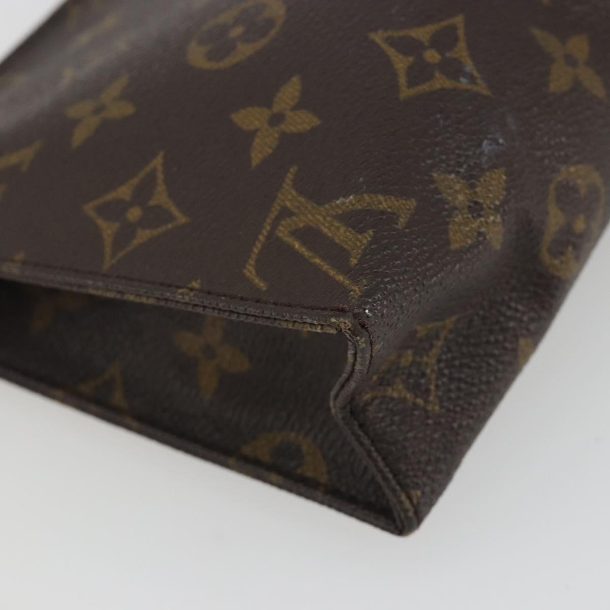 LOUIS VUITTON Monogram Poche Toilette 19 Pouch M47544 LV Auth 192610
