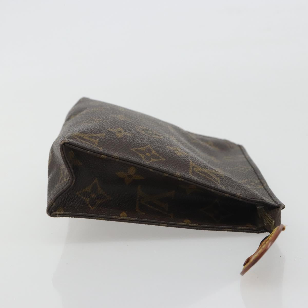 LOUIS VUITTON Monogram Poche Toilette 19 Pouch M47544 LV Auth 192610