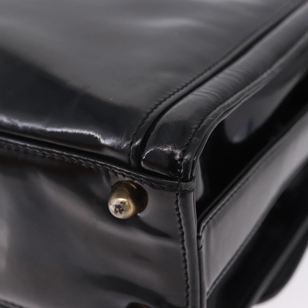 CHANEL Shoulder Bag Patent Black CC Auth 192734