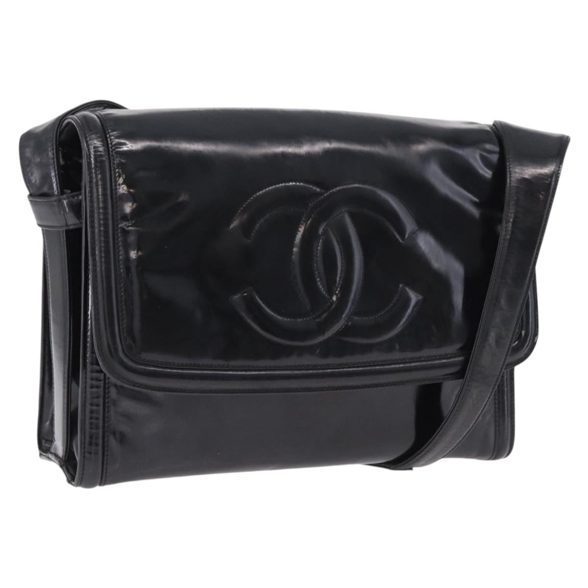 CHANEL Shoulder Bag Patent Black CC Auth 192734