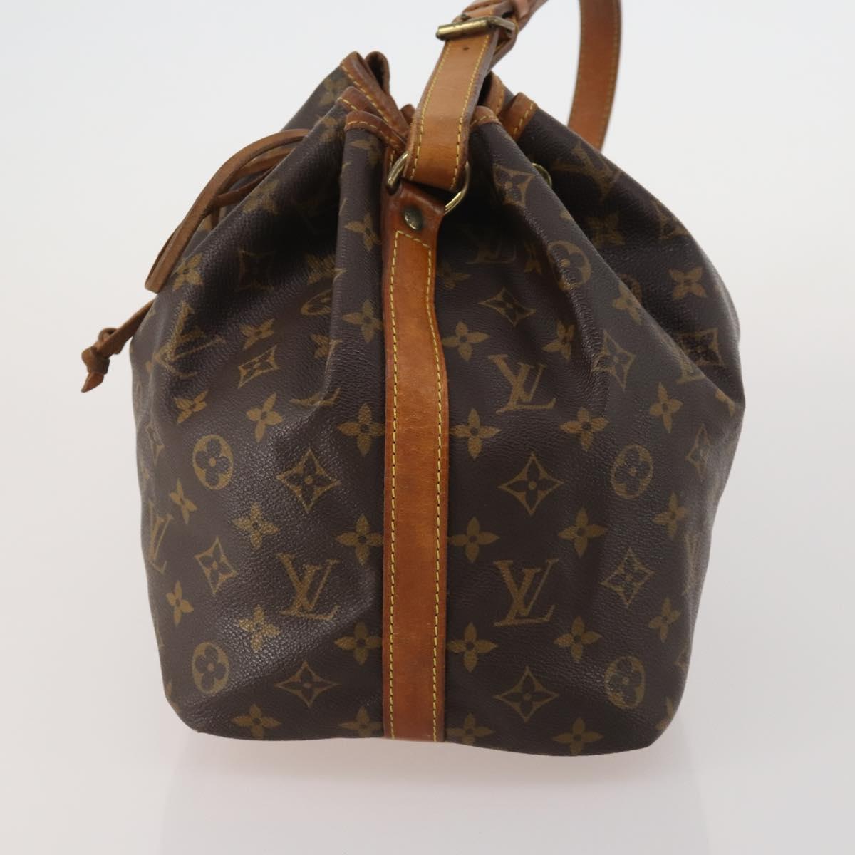 LOUIS VUITTON Monogram Petit Noe Shoulder Bag M42226 LV Auth 192831A