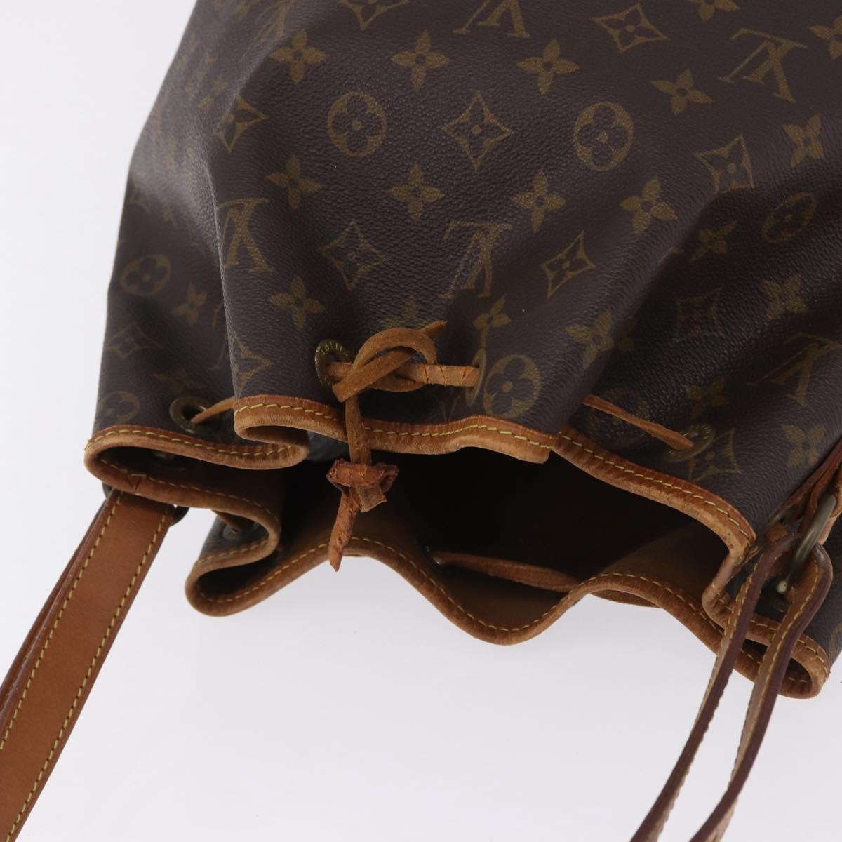 LOUIS VUITTON Monogram Noe Shoulder Bag M42224 LV Auth 193063