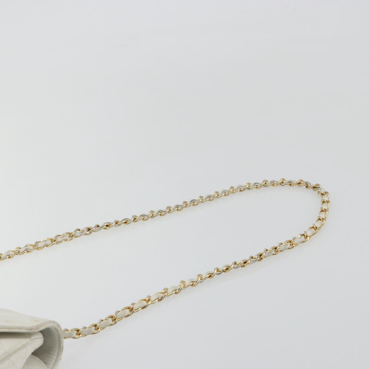 CHANEL Matelasse Chain Shoulder Bag Lamb Skin White Gold CC Auth 193136
