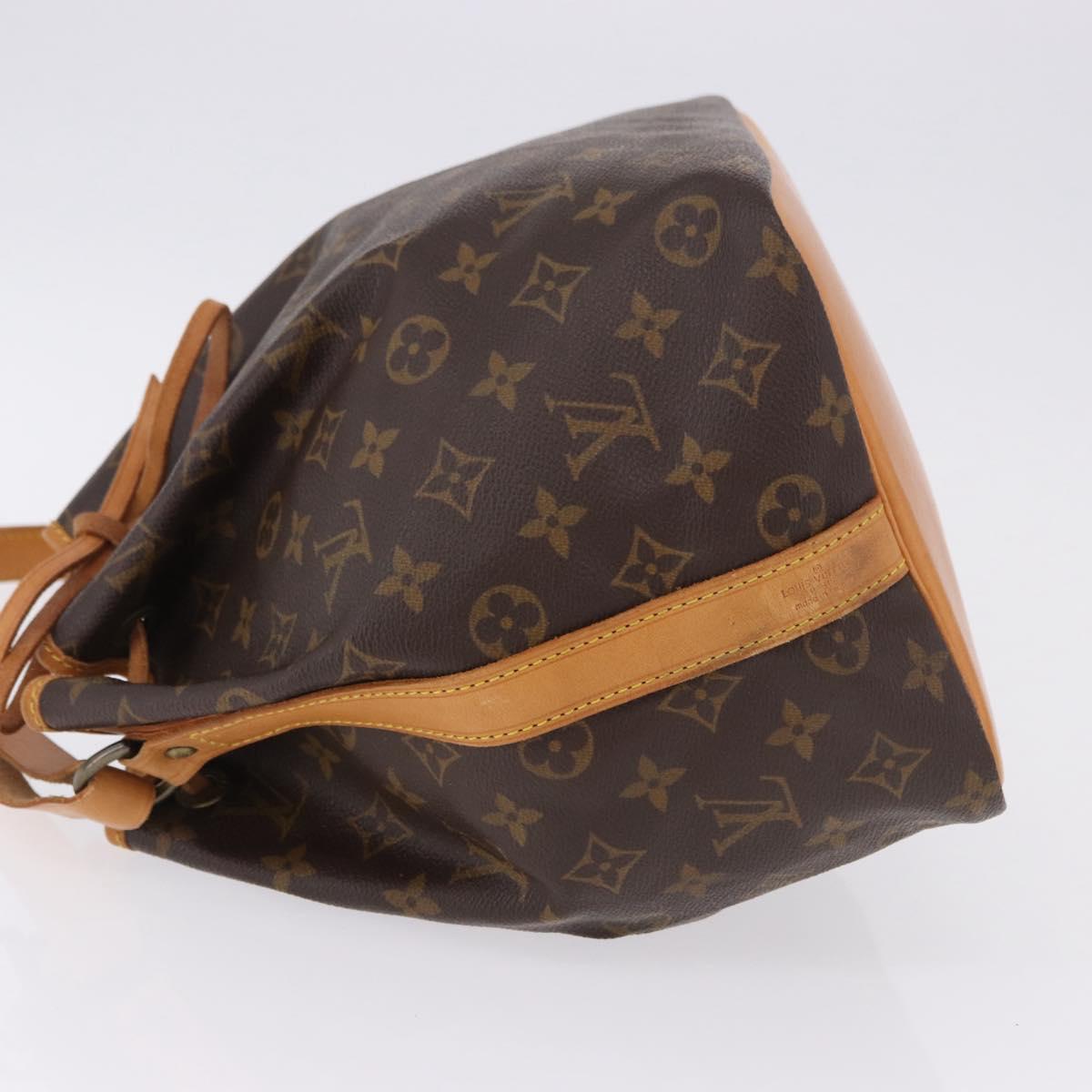 LOUIS VUITTON Monogram Petit Noe Shoulder Bag M42226 LV Auth 193339V