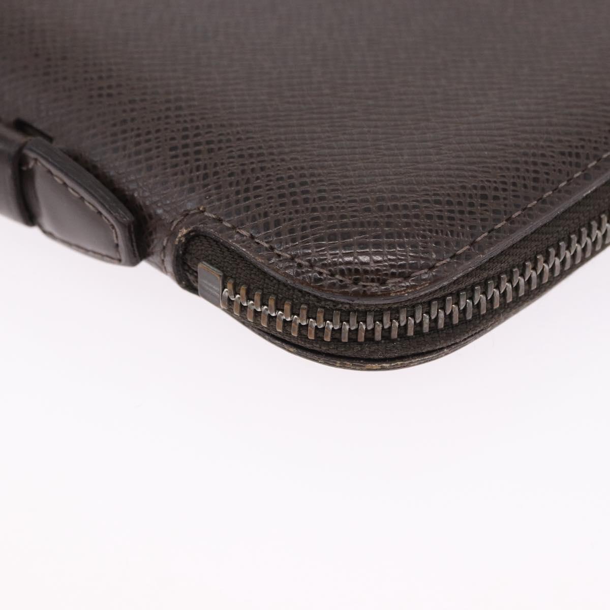 LOUIS VUITTON Taiga Organizer Atoll Travel Case Grizzly M30658 LV Auth 193375A