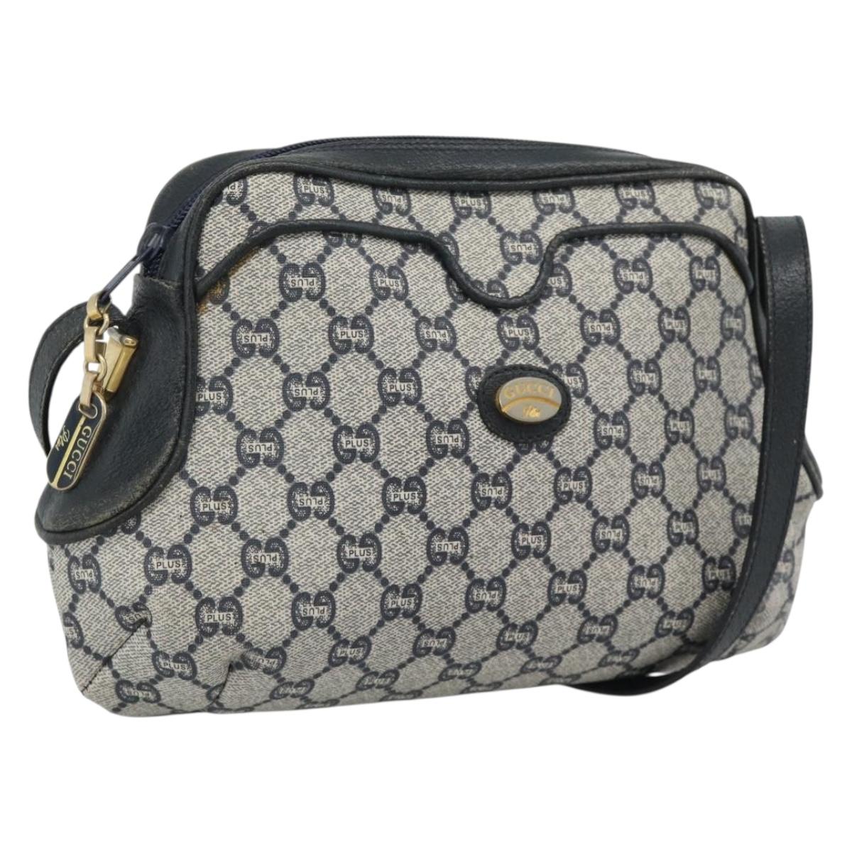 GUCCI GG Supreme Shoulder Bag PVC Navy Gold Auth 193574
