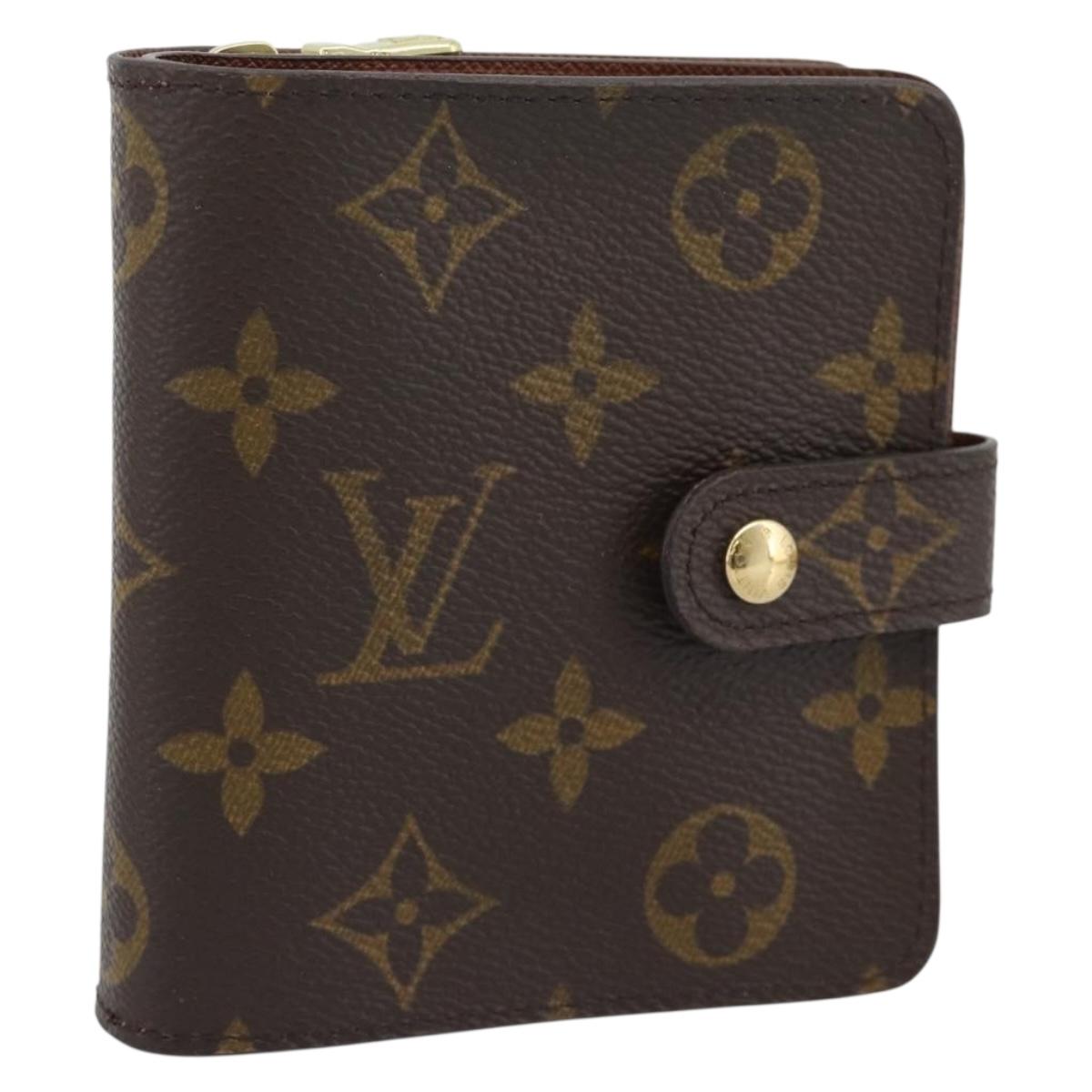 LOUIS VUITTON Monogram Compact Zip Wallet M61667 LV Auth 193591V