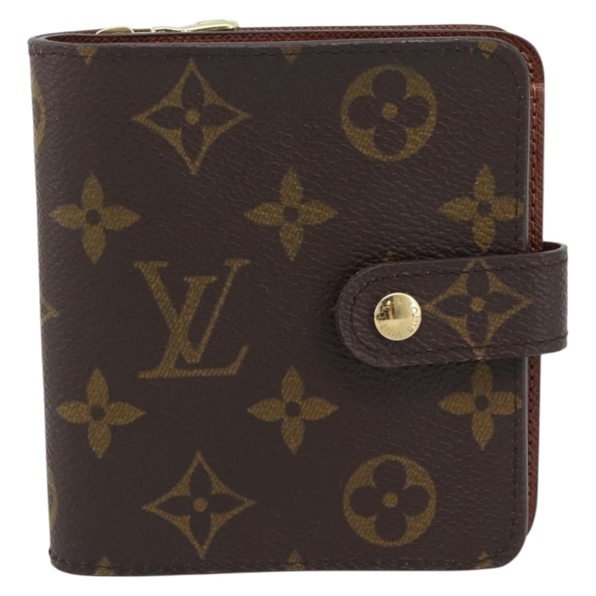 LOUIS VUITTON Monogram Compact Zip Wallet M61667 LV Auth 193591V
