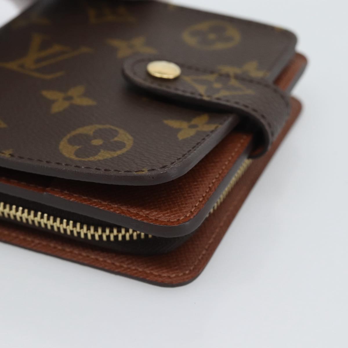 LOUIS VUITTON Monogram Compact Zip Wallet M61667 LV Auth 193591V