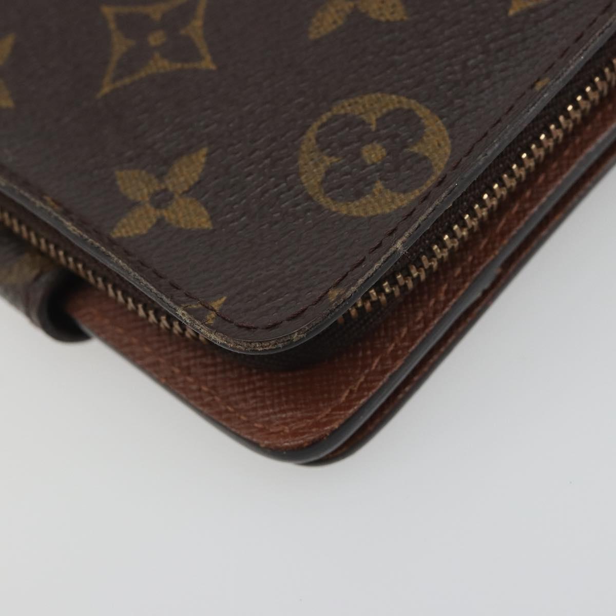 LOUIS VUITTON Monogram Compact Zip Wallet M61667 LV Auth 193592