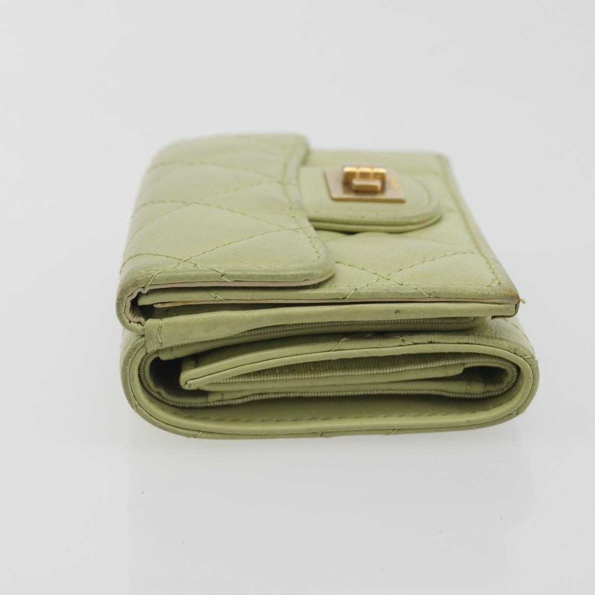 CHANEL Matelasse 2.55 Wallet Lamb Skin Green Gold CC Auth 193593A