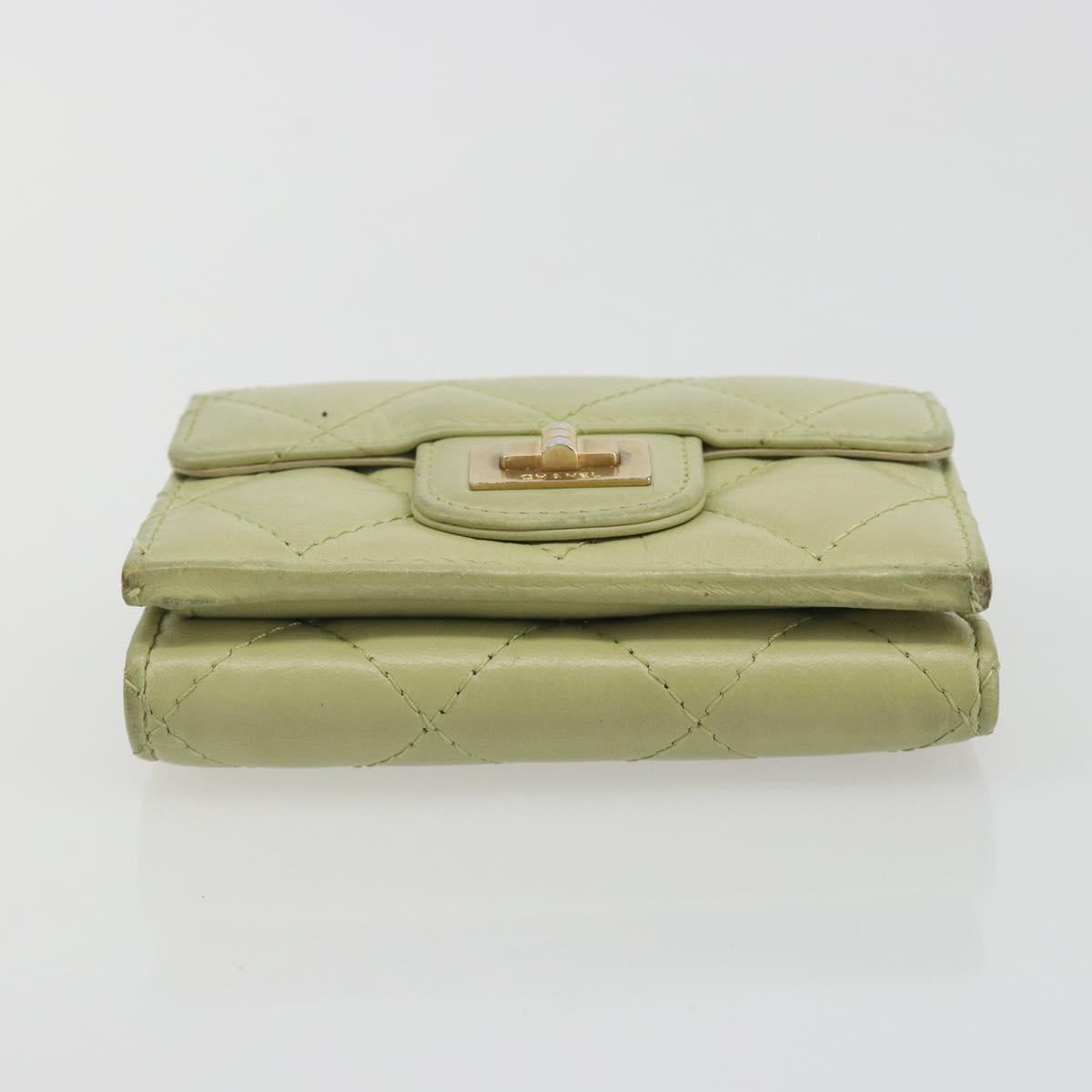 CHANEL Matelasse 2.55 Wallet Lamb Skin Green Gold CC Auth 193593A
