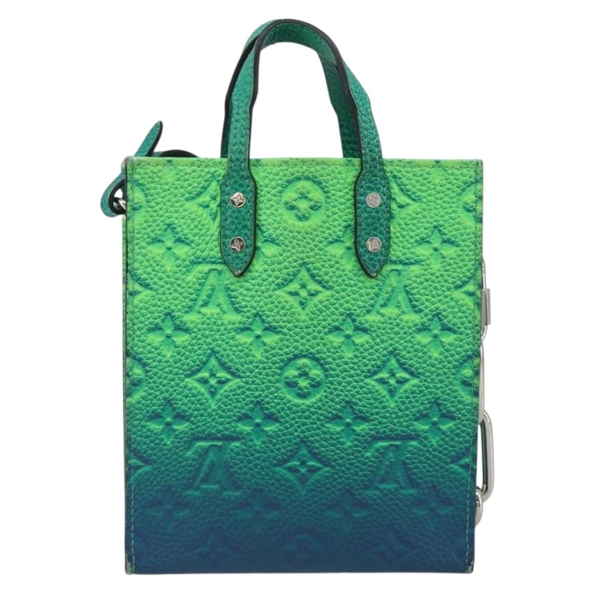 LOUIS VUITTON Taurillon Clemence Illusion Sac Plat XS Green M81221 Auth 193755SM
