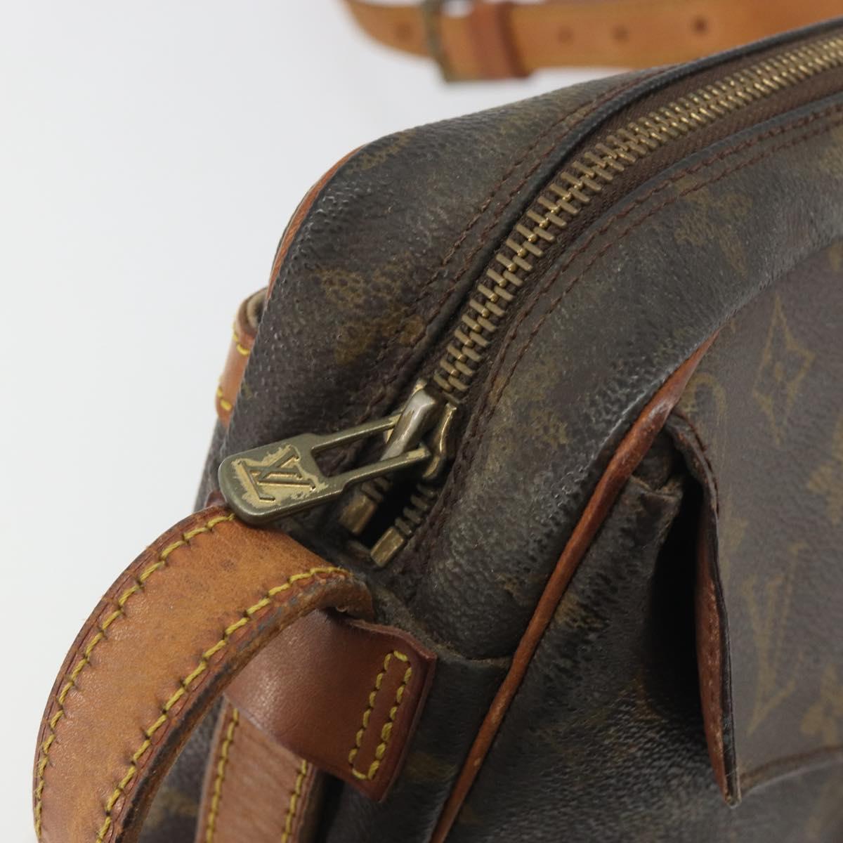 LOUIS VUITTON Monogram Jeune Fille MM Shoulder Bag M51226 LV Auth 193899