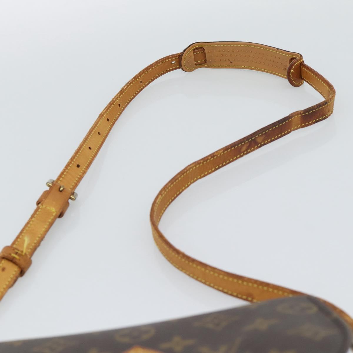 LOUIS VUITTON Monogram Saint Cloud MM Shoulder Bag M51243 LV Auth 193923