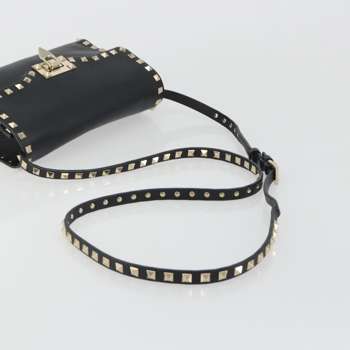 VALENTINO Studs Shoulder Bag Leather Black Gold Auth 193963A